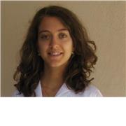 Insegnante di inglese bilingue tiene lezioni di recupero e corsi di lingua